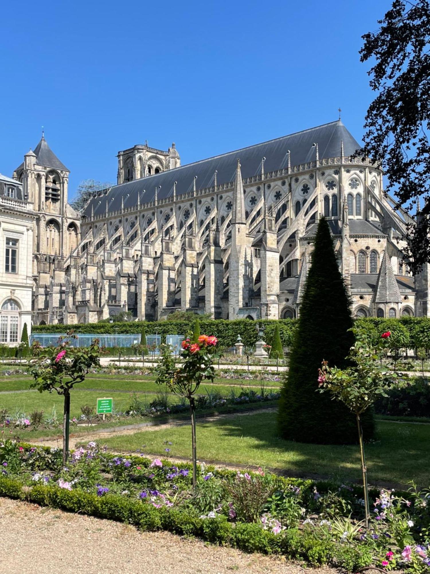 Belle Fontaine Hotell Bourges Eksteriør bilde