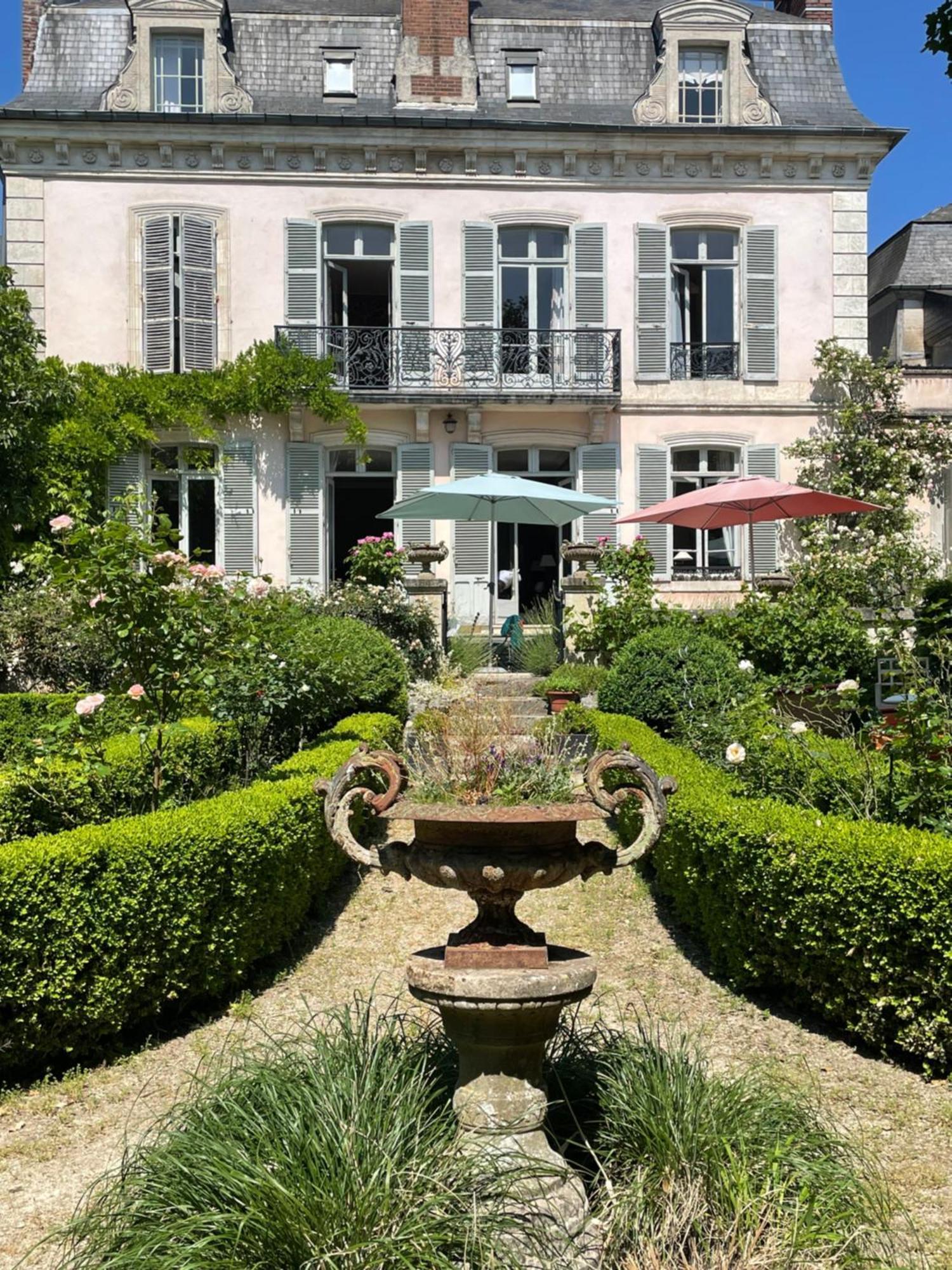 Belle Fontaine Hotell Bourges Eksteriør bilde